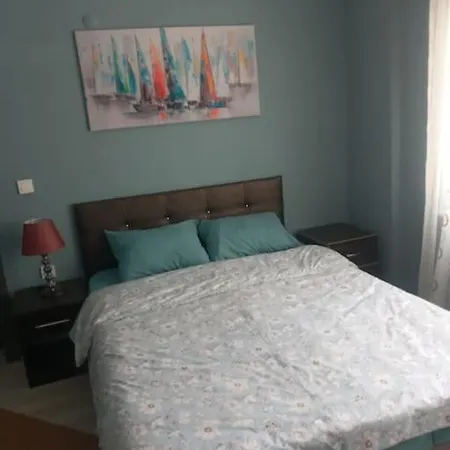 Διαμέρισμα Cosy Flat In The Centre